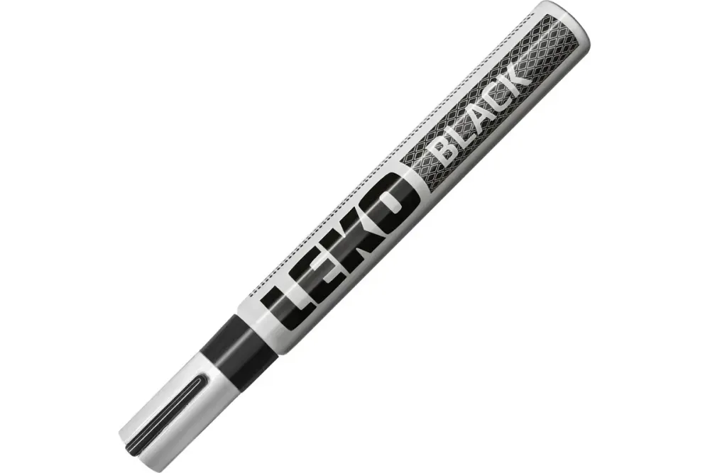 Маркер LEKON Standart с нитроэмалью 4мм, черный, 011804