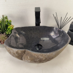 Раковина из речного камня RS-65083 45*32*15 0861