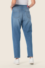 Джинсы из хлопка