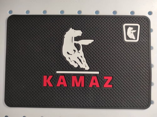 Kamaz / Коврик на панель (1 шт.)