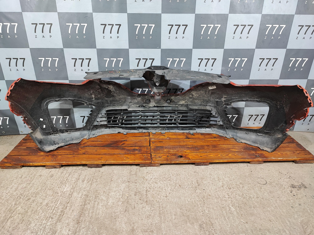 Бампер передний Renault Kaptur 16-22 Б/У Оригинал 620228229R