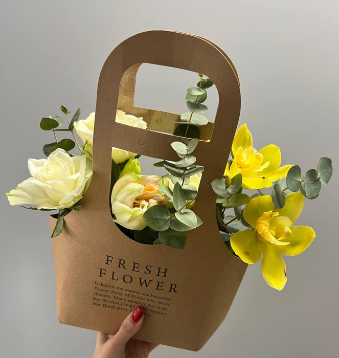 Композиция "Май"