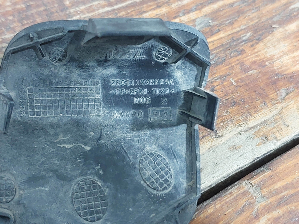 Заглушка буксировочного крюка Haval Dargo 22-нв Б/У Оригинал 2803110XKN04A