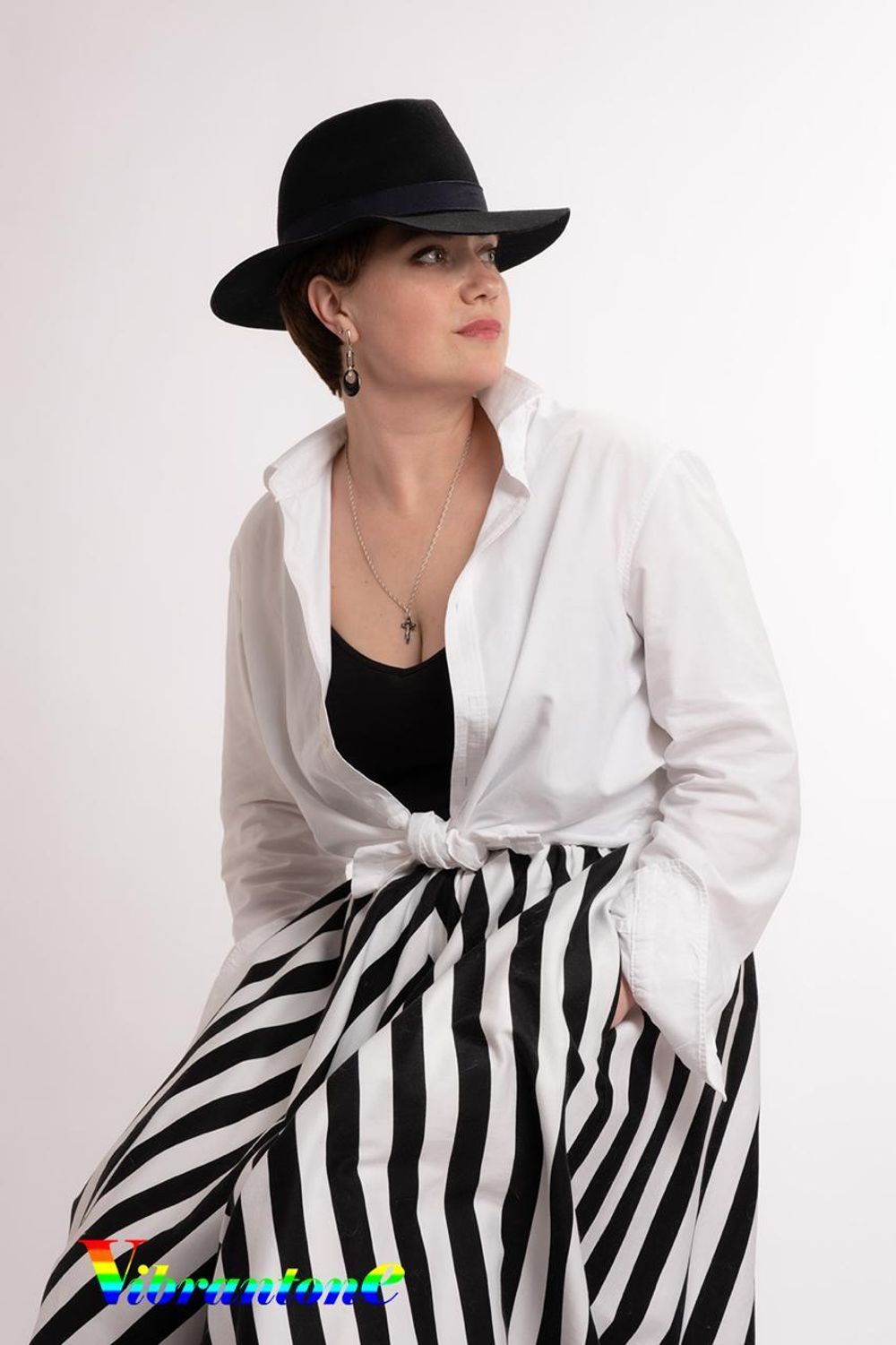 Фон бумажный Vibrantone VBRT2101 White 2.1х6м белый