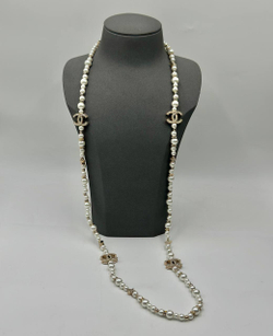 Бусы CHANEL