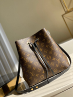 Louis Vuitton NeoNoe MM