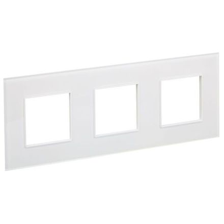 Рамка 3-м SKANDY SK-F23W стекло арктич. бел. IEK SK-M32-G-K01