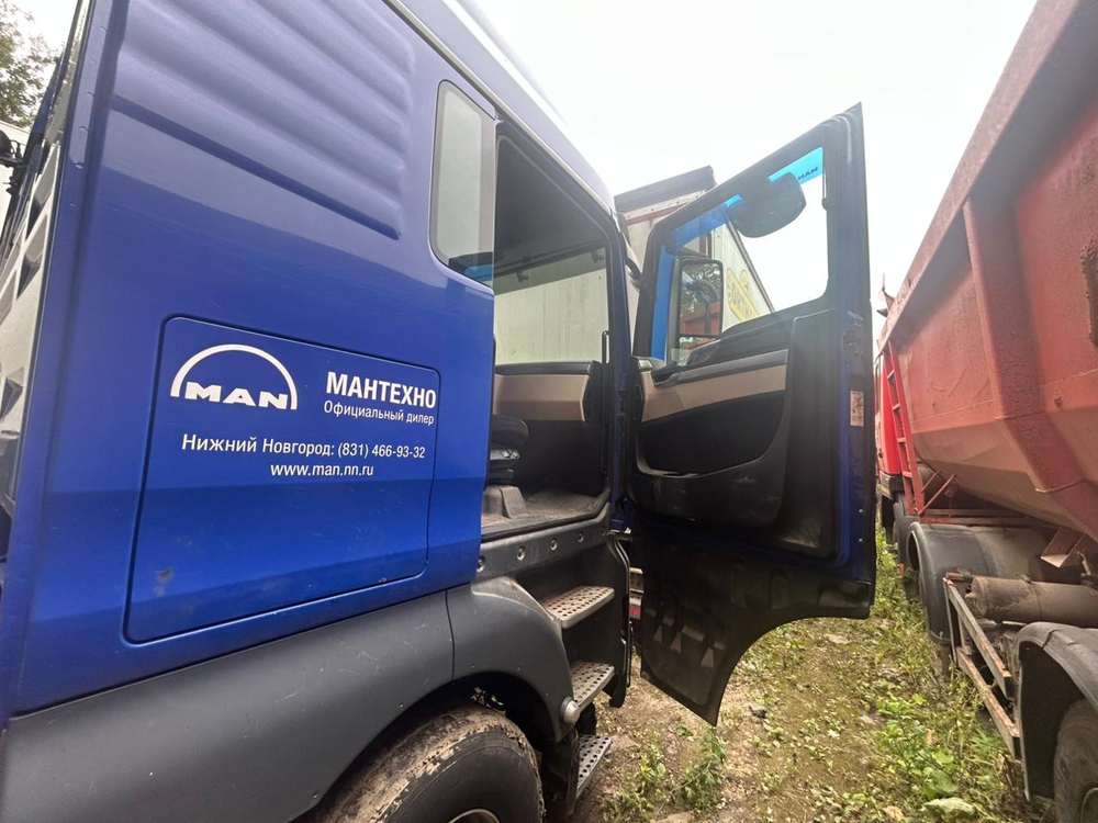 MAN TGX 6x4 Седельный тягач 33.540 6X4 BBS (Дизельный, 12,4 л, 540 л.с., МТ)