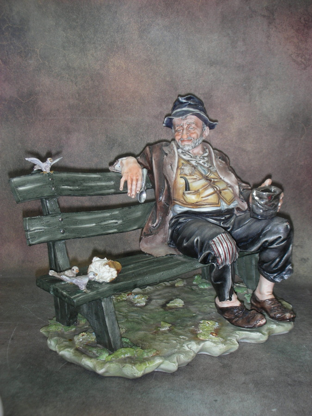 Фарфор. Статуэтка. Обед бродяги. Capodimonte. Италия