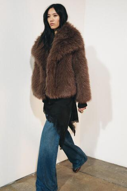 ZARA ШУБА ИЗ ИСКУССТВЕННОГО МЕХА — ZW COLLECTION, КОРИЧНЕВЫЙ
