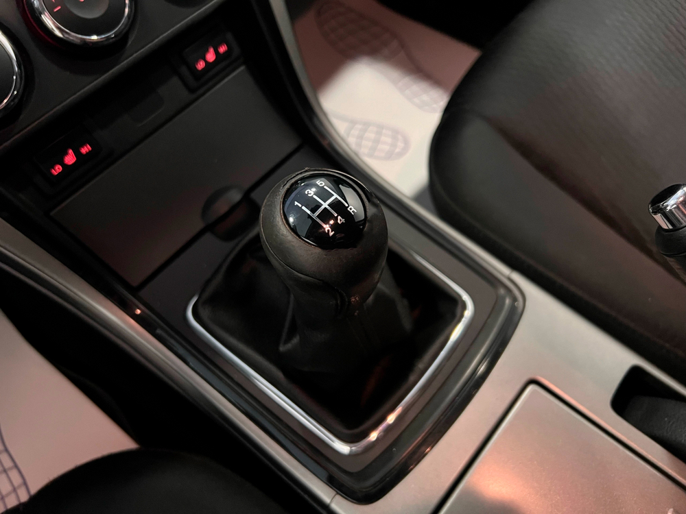 Mazda Mazda6, 2011 год