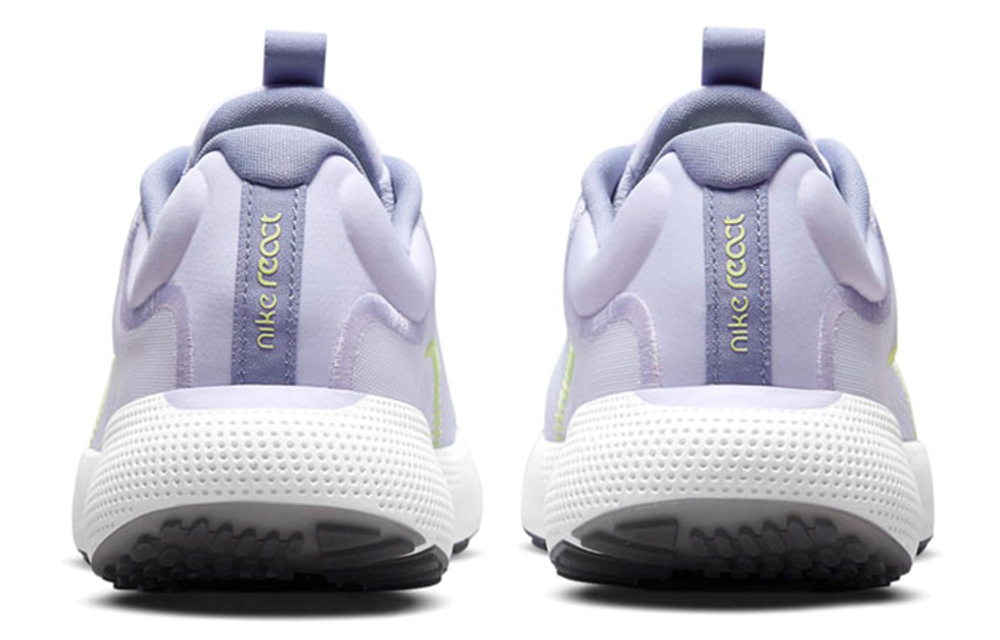 Кроссовки Nike React Escape Run 1 (Женская размерная сетка)
