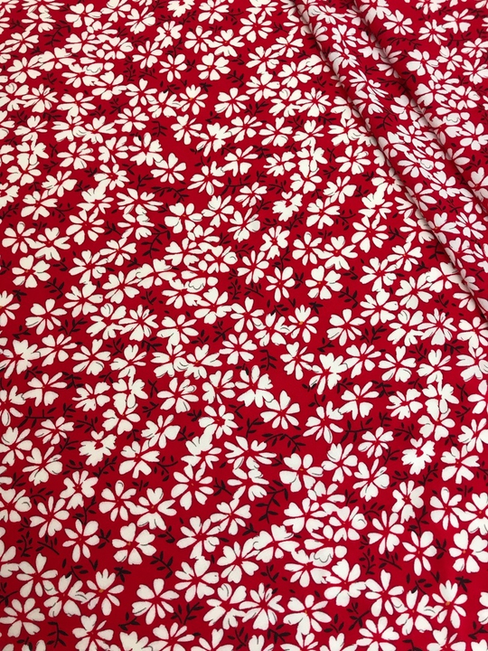 Штапель принт цветы белые на красном D15C1