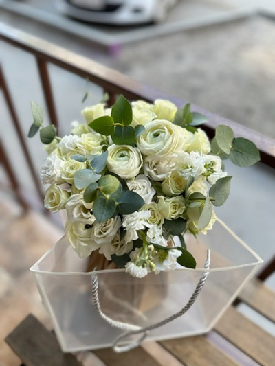 "Свадебный букет невесты «Летнее волшебство» с доставкой от «Цветы Луны»