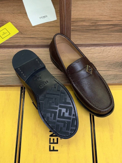 Лоферы Fendi