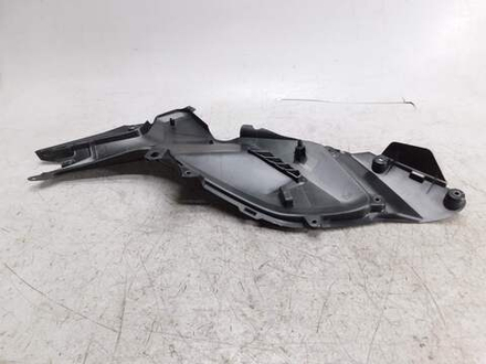 Пластик боковой правый Honda NC700X RC63 83601-MGS-D300