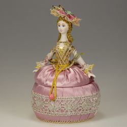 Кукла-шкатулка Барышня в шляпке