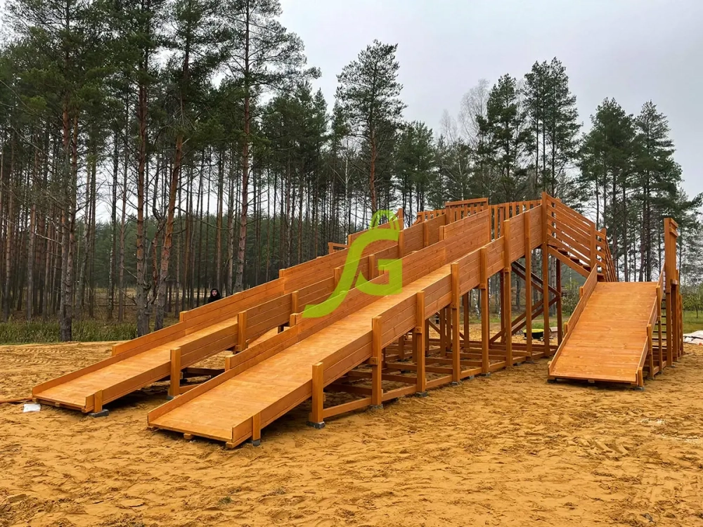 Зимняя горка Snow Fox, 4 ската