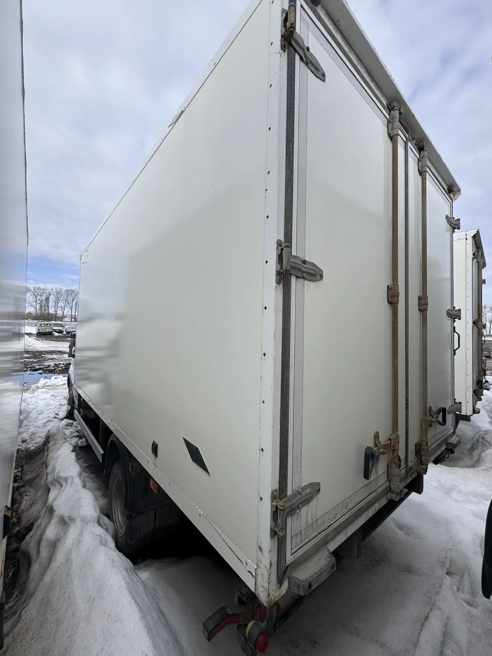 Ford TRANSIT Микроавтобус Chassis Cab Isothermal Box SVO 470E L4H1 2.2TDi 155hp 6MT RWD