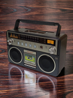 Радиоприемник в ретро стиле с MP3 плеером BT AC/DC Stereo FX-2508B