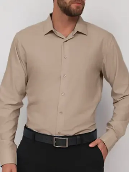 Рубашка классическая с длинным рукавом приталенная