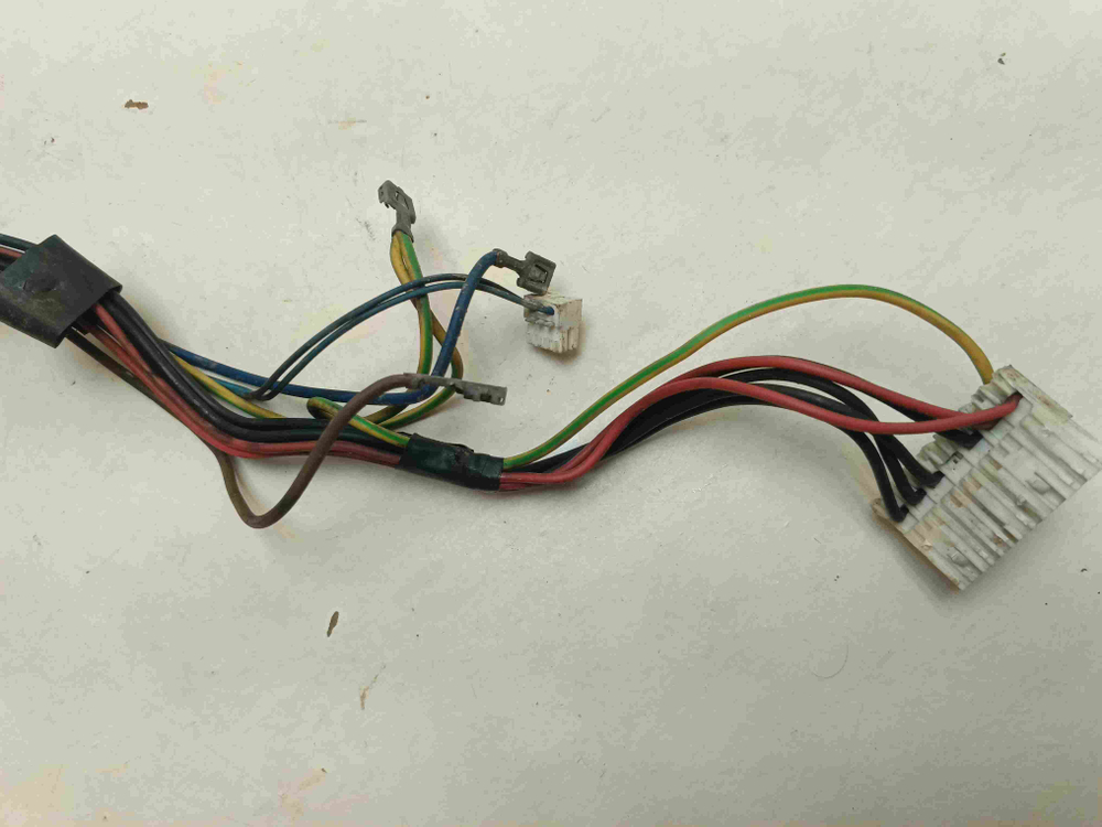 WMF7080 кт219 Комплект проводов для стиральной машины Hotpoint-Ariston WMF7080 б/у