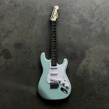 BST-KIT-BL Электрогитара Belcat голубая