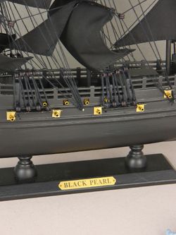 Meteor Lights Модель парусника Черная Жемчужина