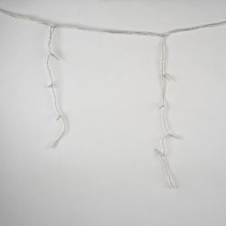 ULD-B12006-195-TTK MULTI IP44 Бахрома светодиодная с эффектом мерцания. 12м. Соединяемая. 195 светодиодов. Разноцветный свет. Провод прозрачный. ТМ Uniel