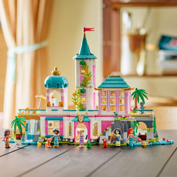 Конструктор LEGO Disney Princess 43267 Замок принцесс и королевские питомцы — фото 5