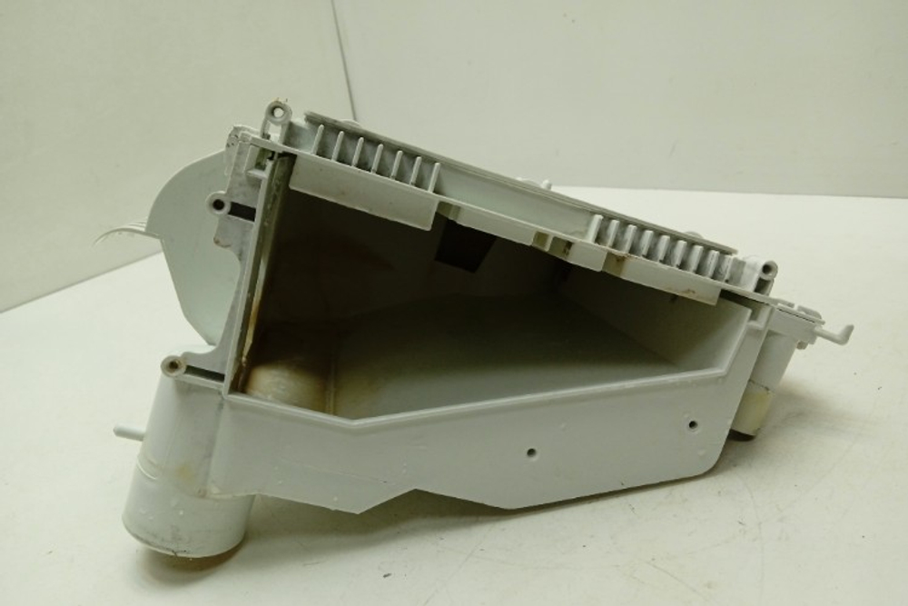 ZWG7102V кт137 Бункер дозатора для стиральной машины Zanussi 110489000 б/у