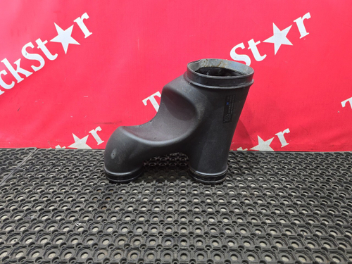 Патрубок воздушного фильтра 2023г