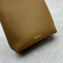 Loewe Pebble Pouch 21 cm