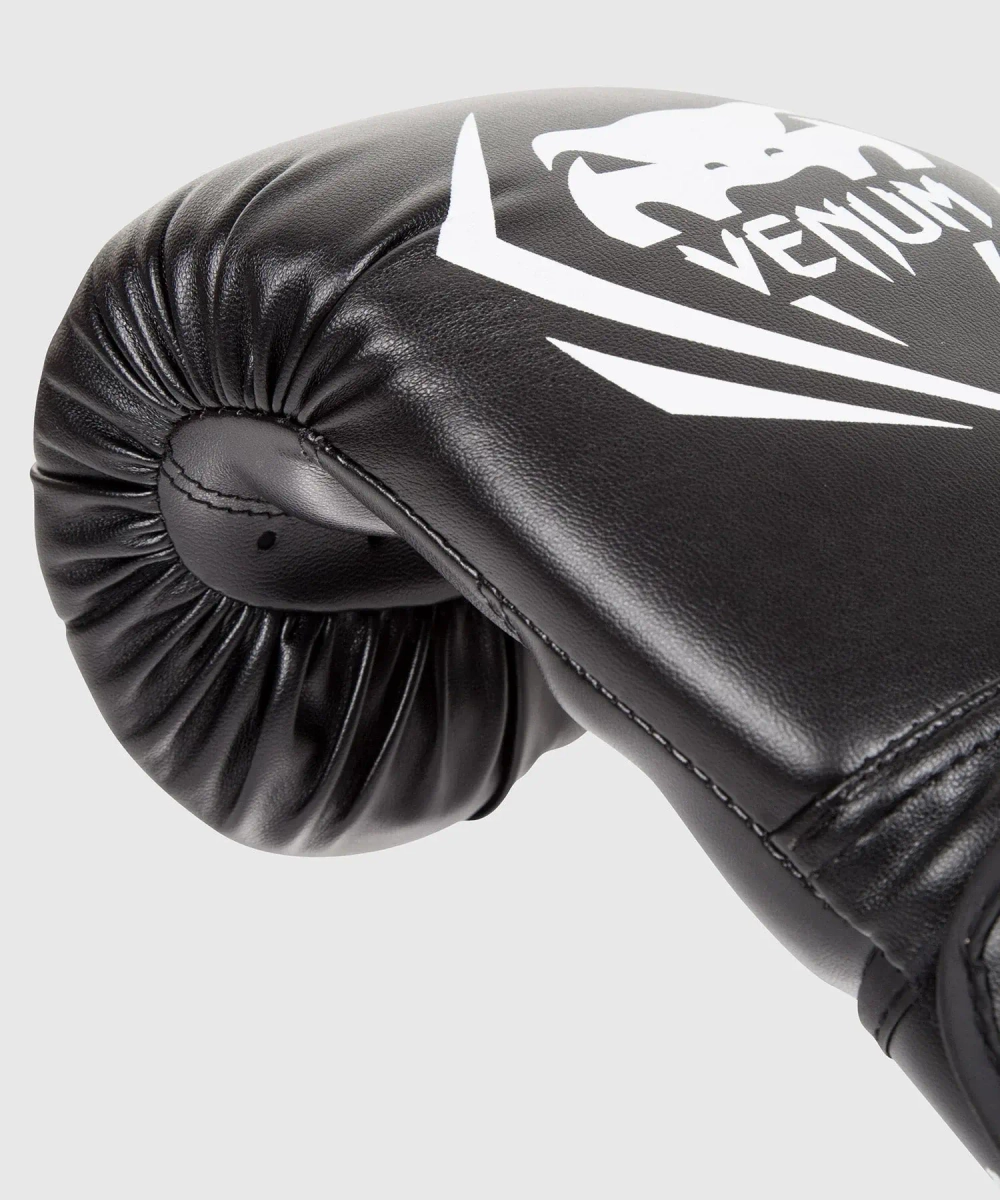 Боксерские перчатки Venum Contender Black/White