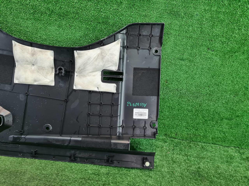 Кожух замка капота правый Hongqi H9 (2020-н.в.)