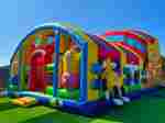 Коммерческий надувной батут «Смайлики» с крышей, размер 12*8*7 м