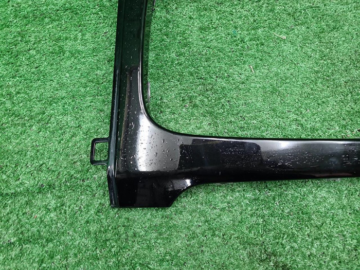 Накладка решетки радиатора Mercedes G W463 (18-24)