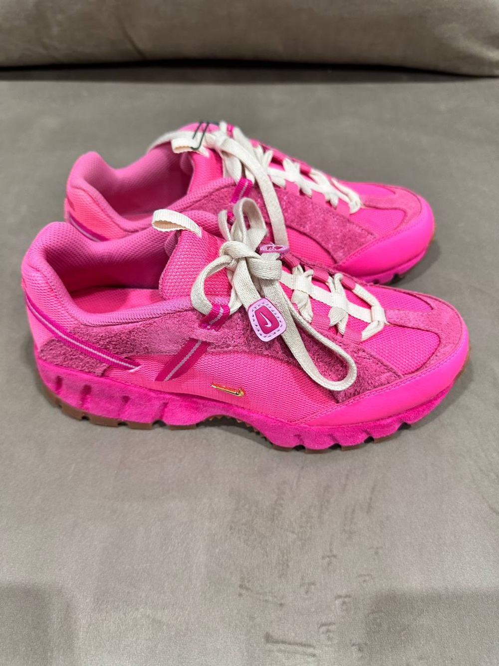 Кроссовки Jacquemus x Nike Air Humara Pink