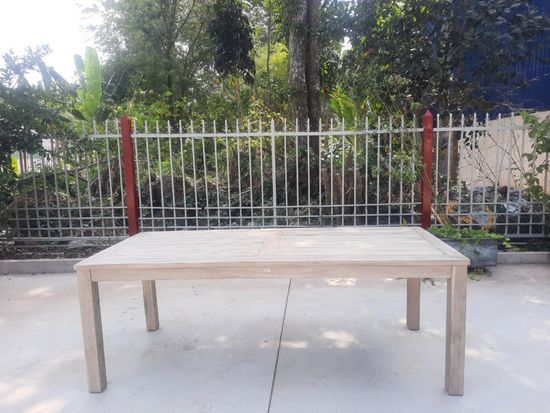 Стол деревянный обеденный Kia