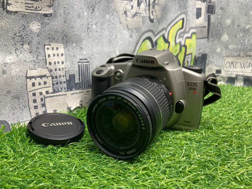 Canon EOS 300 kit EF 28-90mm 4-5.6 II