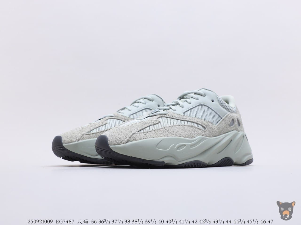 Кроссовки Yeezy Boost 700 "Salt"