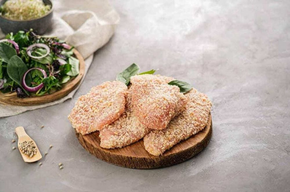 Медальон из куриной грудки панированный Смоленский мастер - купить не дорого в Москве