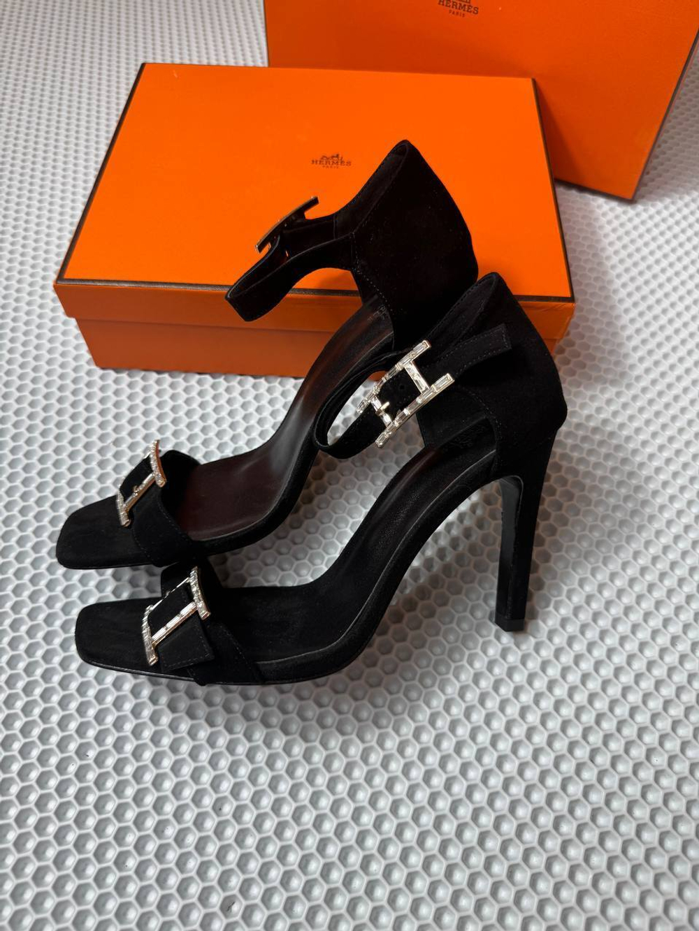 Босоножки Hermes