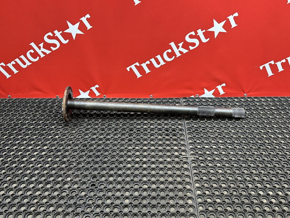 Полуось c блокировкой