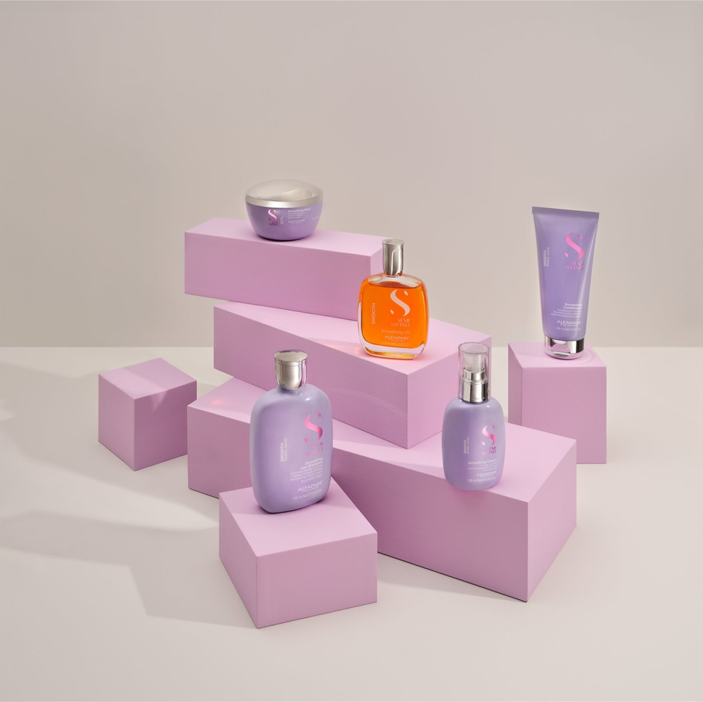 Alfaparf Milano Semi di Lino Smooth - разглаживающий кондиционер для непослушных и вьющихся волос /   200  ml  / GTIN 8022297111216