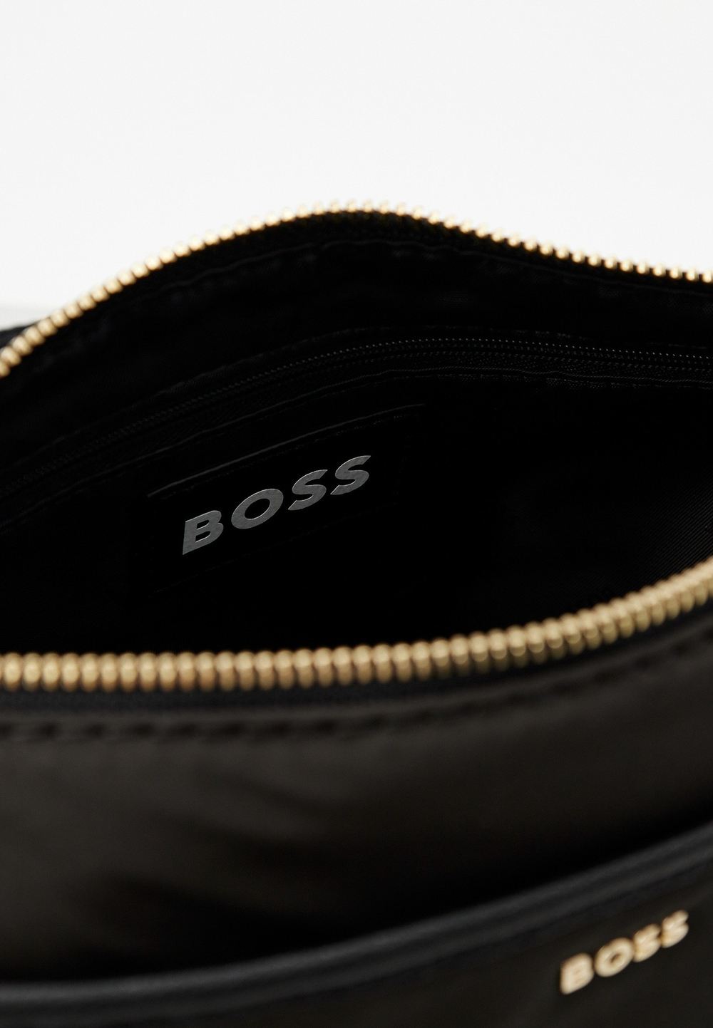 Сумка женская BOSS Ophelia Crossbody 10266518 01