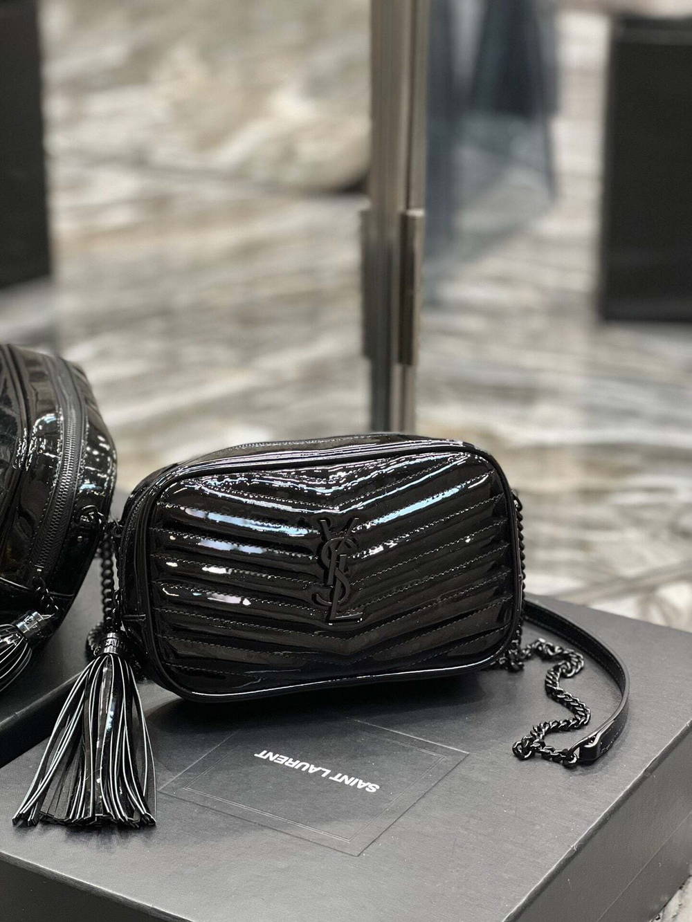 Yves Saint Laurent Lou Camera Bag 18 cm