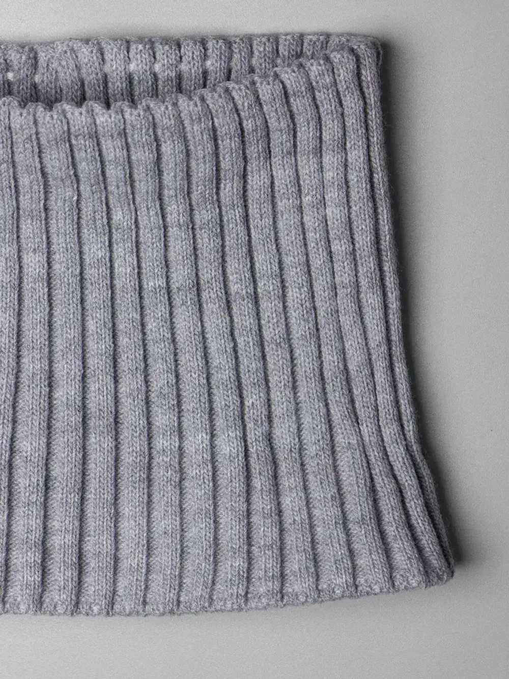 Шапка и снуд для девочки для осени