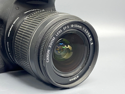 Canon 600D kit 18-55mm IS ll 13700 кадров