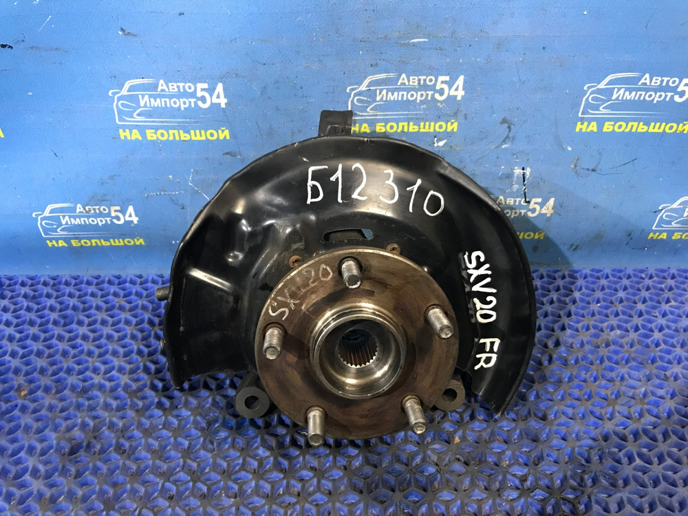 Ступица передняя правая TOYOTA CAMRY GRACIA 1996-2001